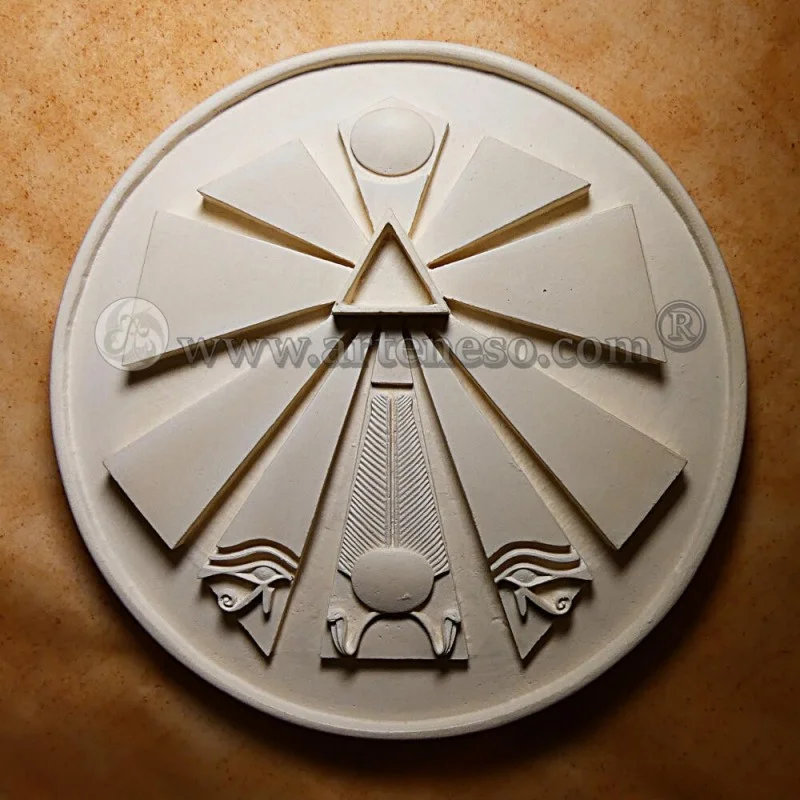 sekhmet-cobra-uraeus-plume-maat-horus