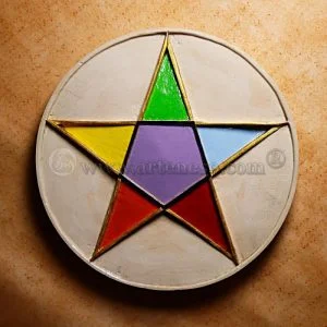 Pentagramme 3D peint ©