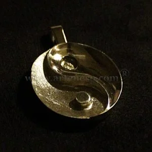 Yin Yang –  Tao 3D ® Pendentif en Bronze (Simple Face)