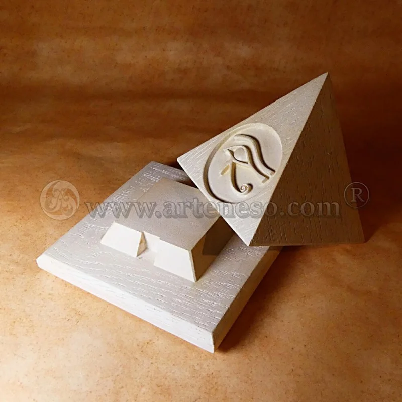 oudjat-oeil-gauche-horus-egypte-antique-energie-meditation-yoga