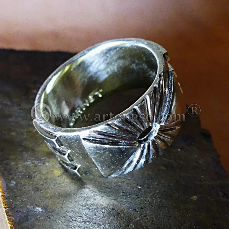 bague-atlante-re-louxor-talisman-énergie